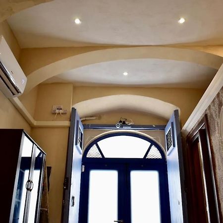 City Centre Pied-A-Terre Near Food Market And Walking Distance To Bus Terminus فاليتا المظهر الخارجي الصورة